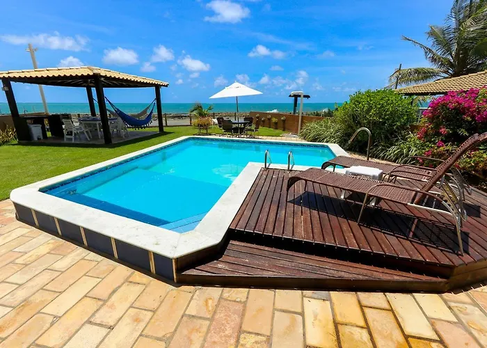 Casa A Beira Mar Com 4 Suites E Muito Conforto