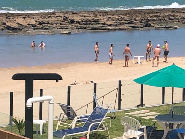 Casa A Beira Mar Com 4 E Muito Conforto